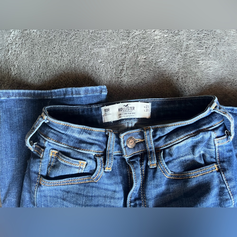 Hollister mid rise bootcut jeans